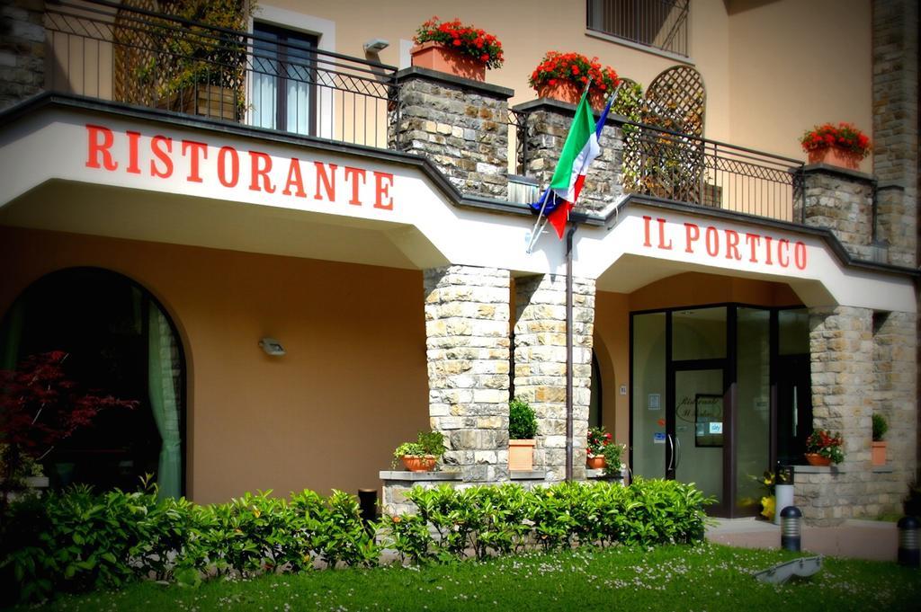 Hotel Santo Stefano П'єве-Санто-Стефано Екстер'єр фото