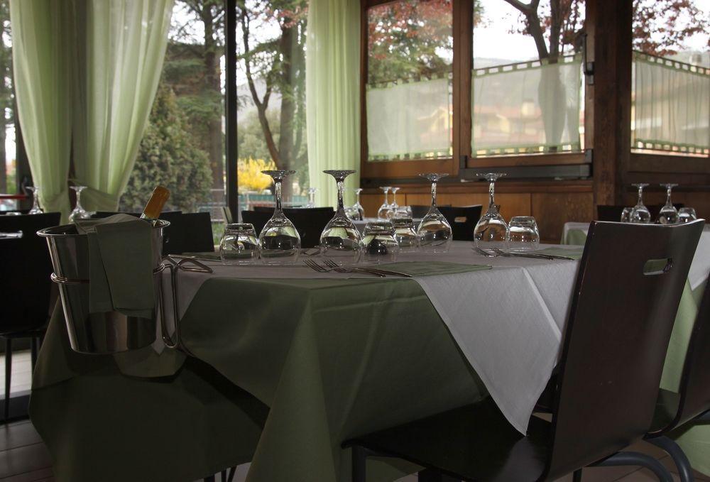 Hotel Santo Stefano П'єве-Санто-Стефано Екстер'єр фото