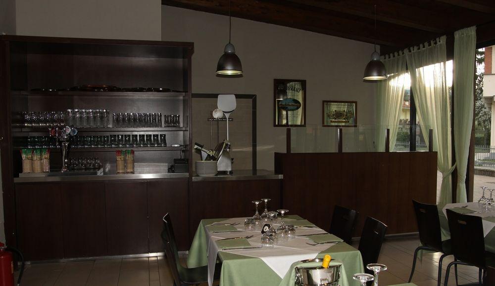 Hotel Santo Stefano П'єве-Санто-Стефано Екстер'єр фото